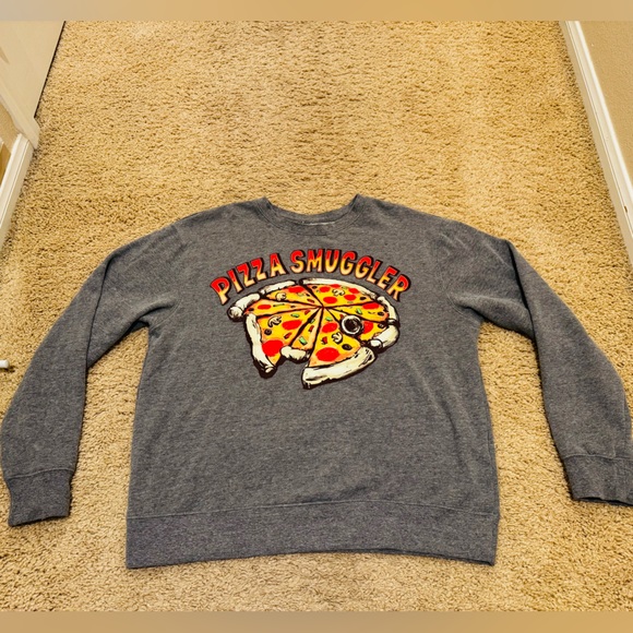Disney | Pizza Smuggler Star Wars Sweatshirt | Adult Large - Picture 1 of 1